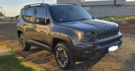JEEP RENEGADE 1.3 T270 TURBO FLEX TRAILHAWK 4X4 AT9 JEEP RENEGADE 1.3 T270 TURBO FLEX TRAILHAWK 4X4 AT9
